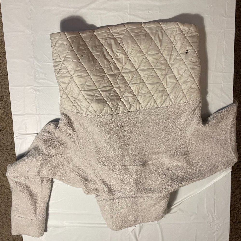 Lululemon Show Me the Sherpa Jacket - Picture 6 of 7